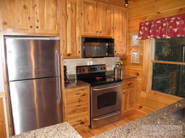 Image number 3 for the current listing