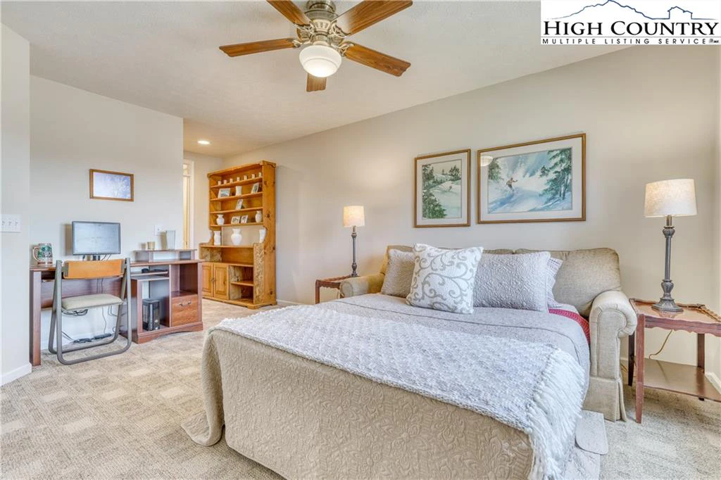 Image number 10 for the current listing