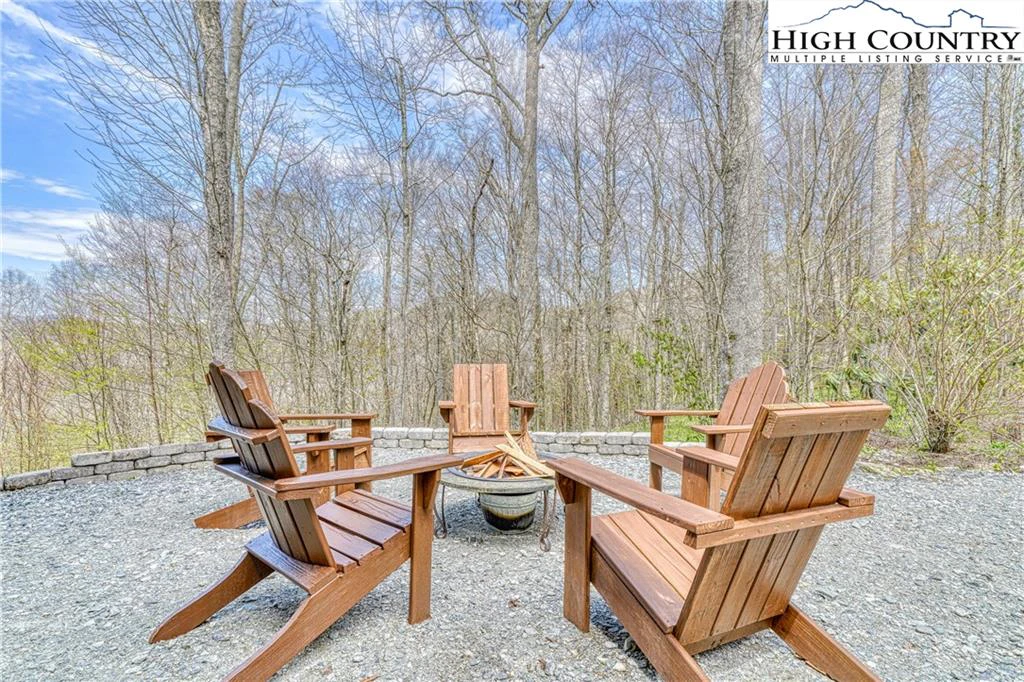 Image number 18 for the current listing