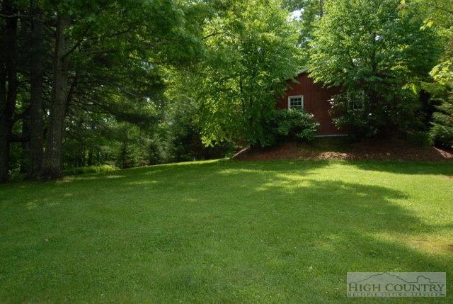Image number 9 for the current listing