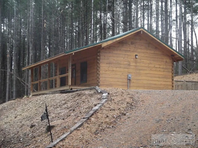 Image number 7 for the current listing