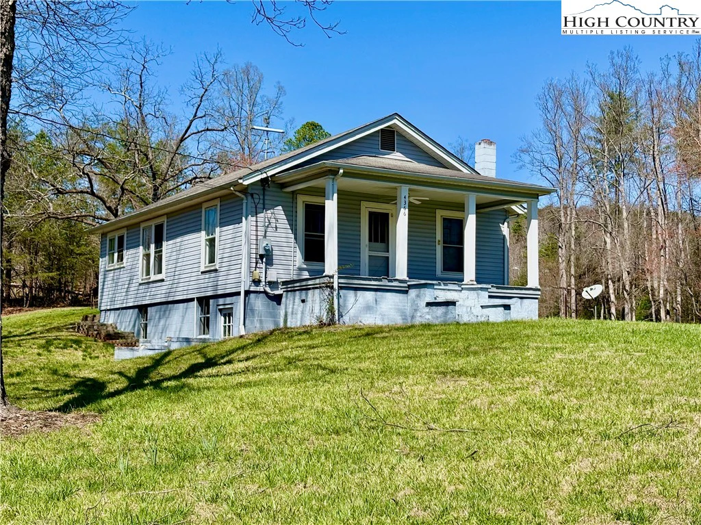 Image number 1 for the current listing