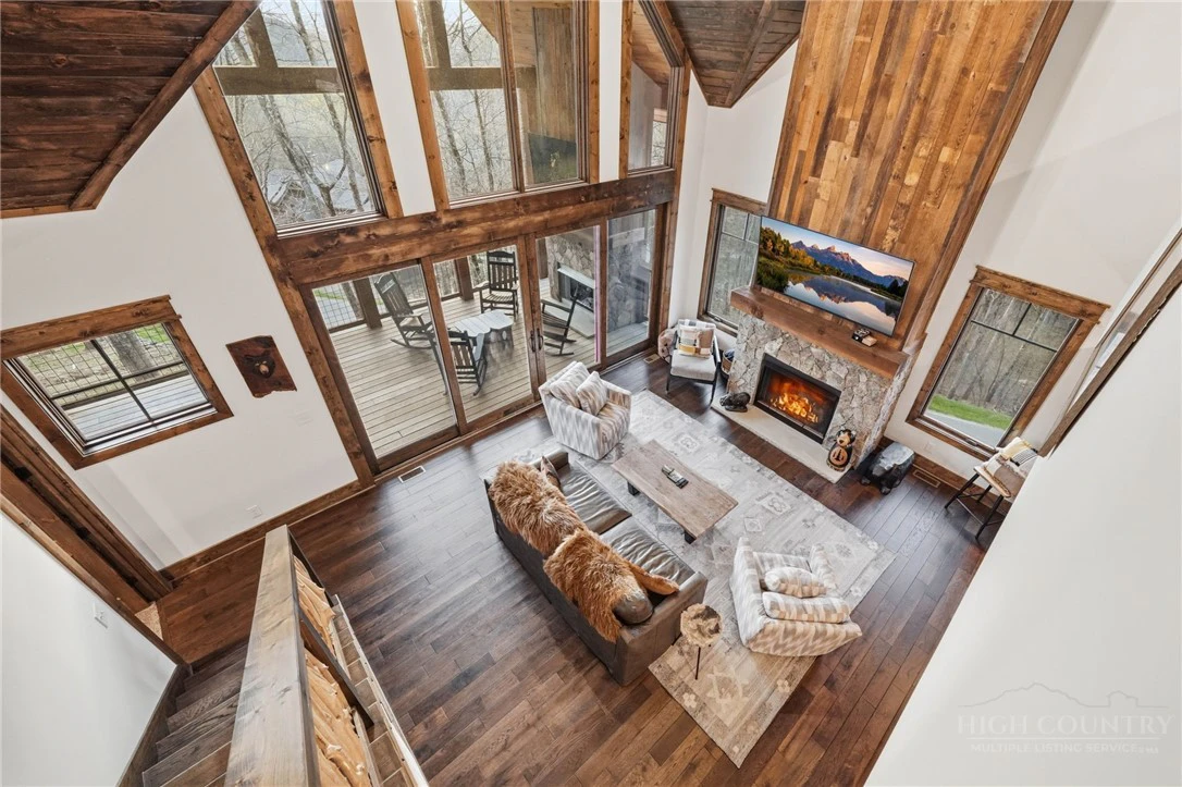 Image number 5 for the current listing