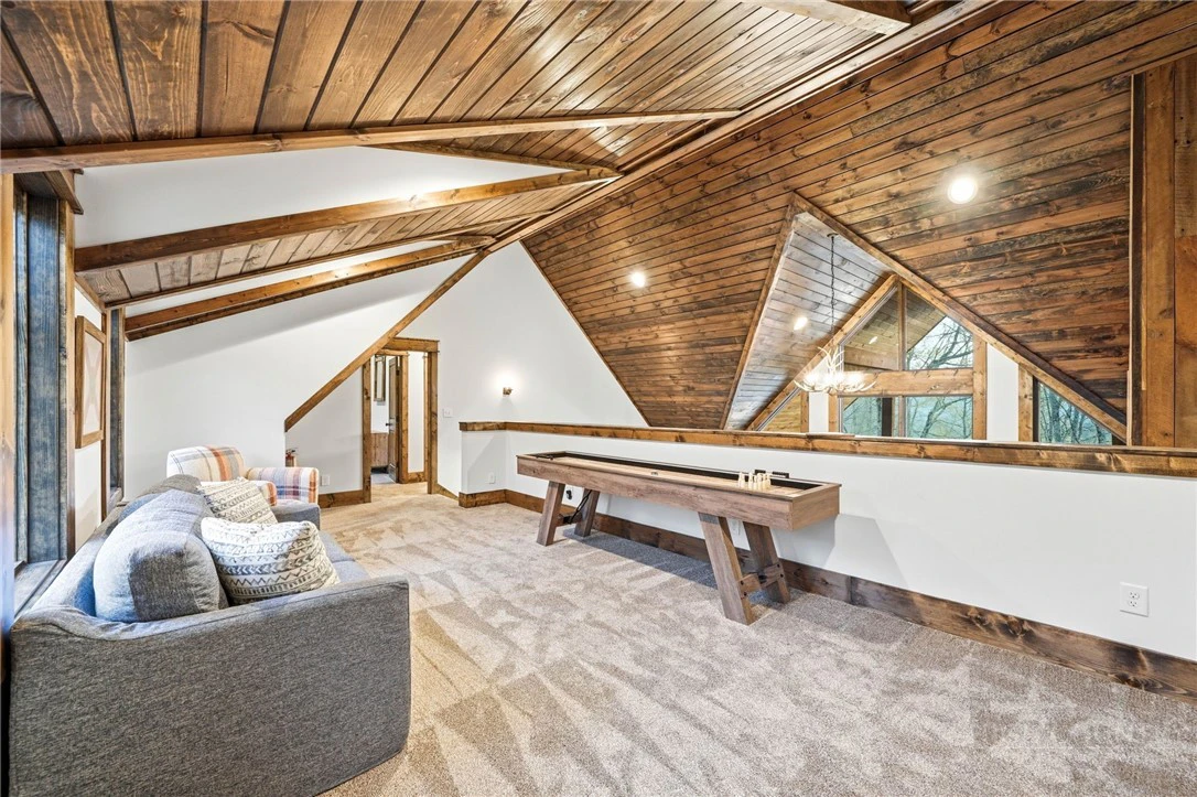 Image number 7 for the current listing