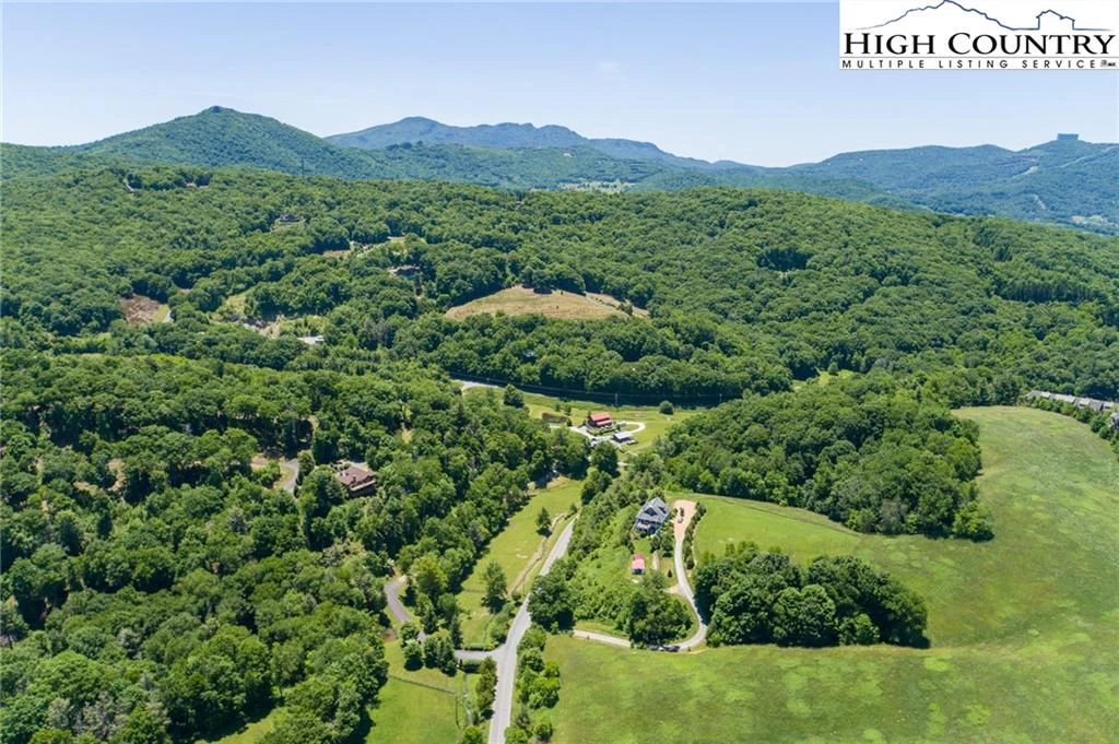Image number 9 for the current listing