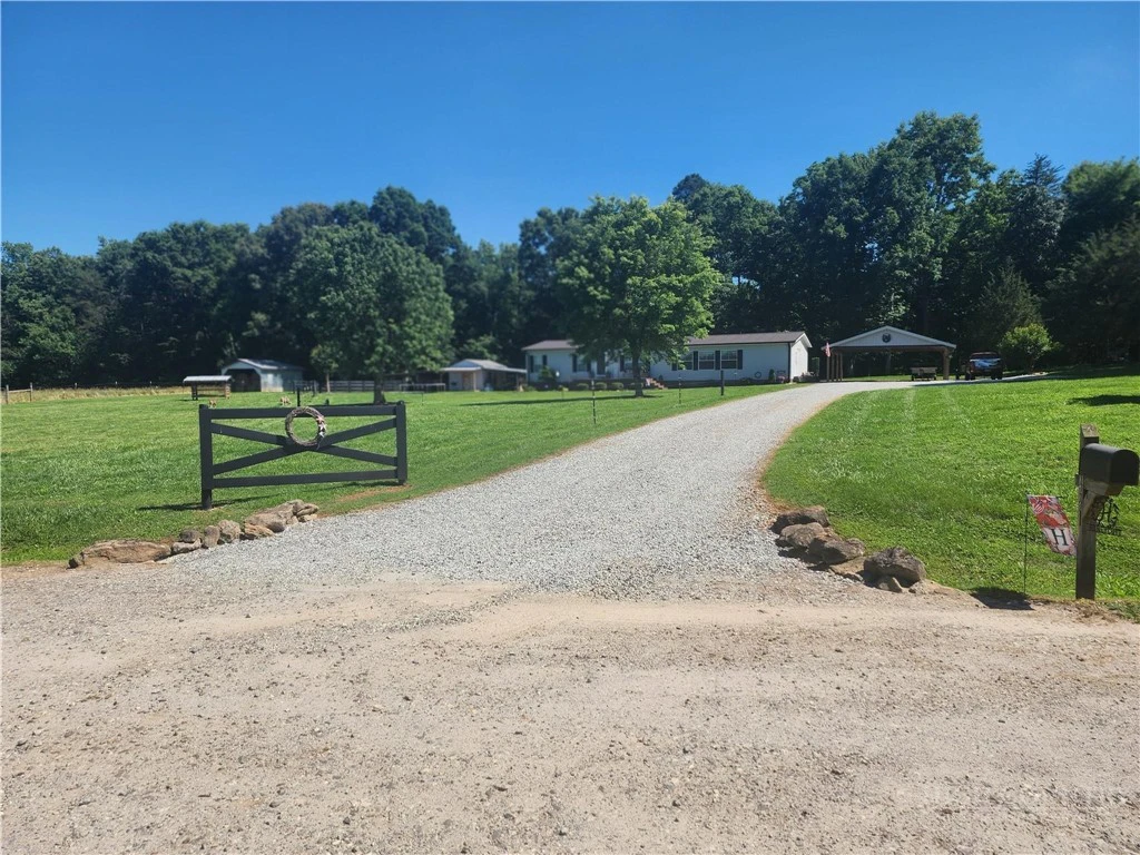 Image number 9 for the current listing