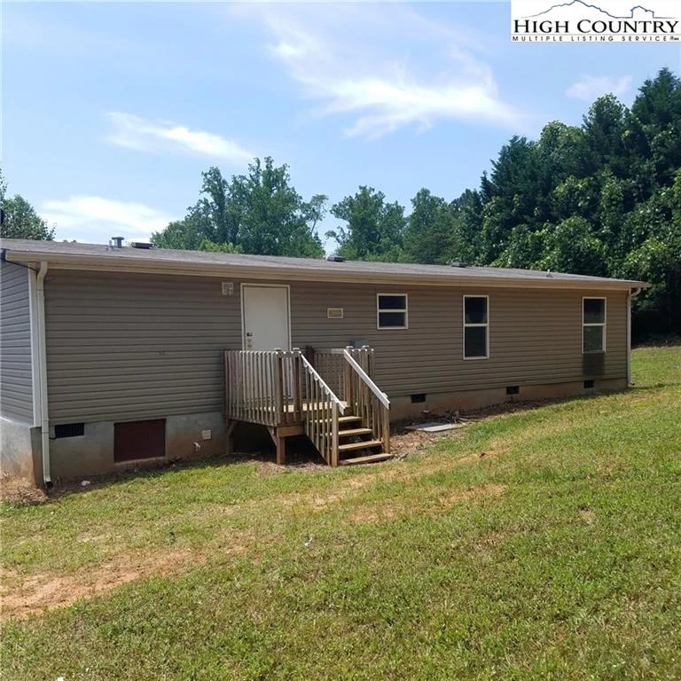 Image number 18 for the current listing