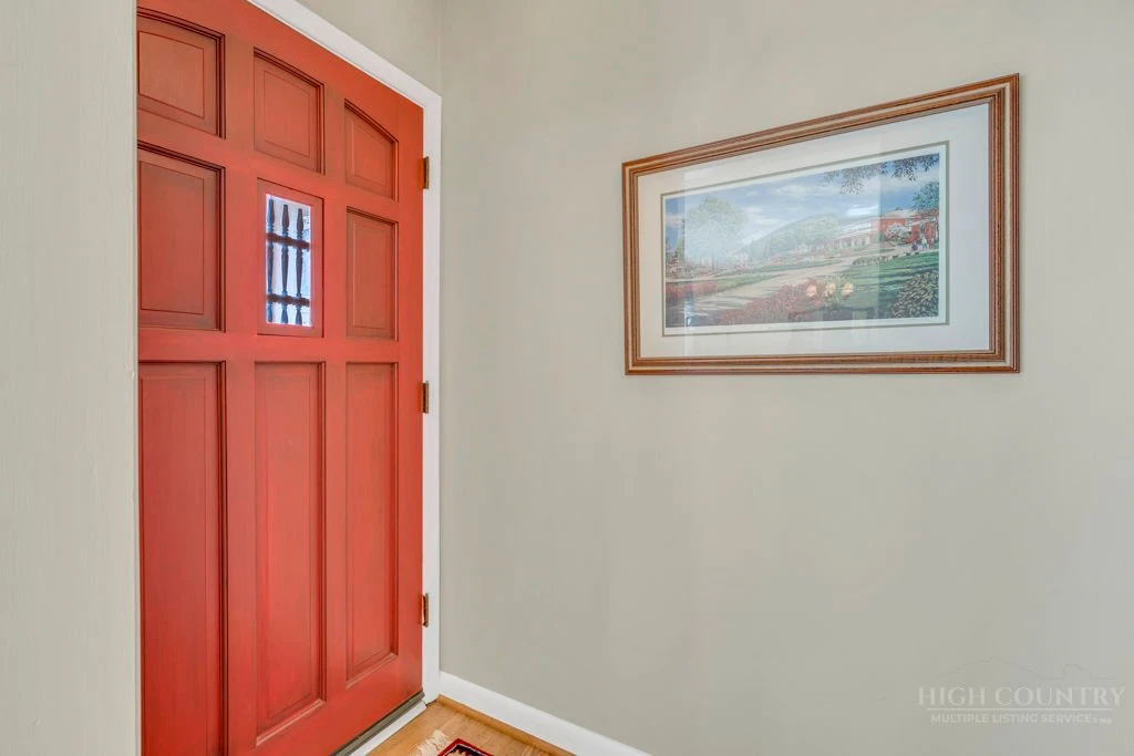 Image number 7 for the current listing