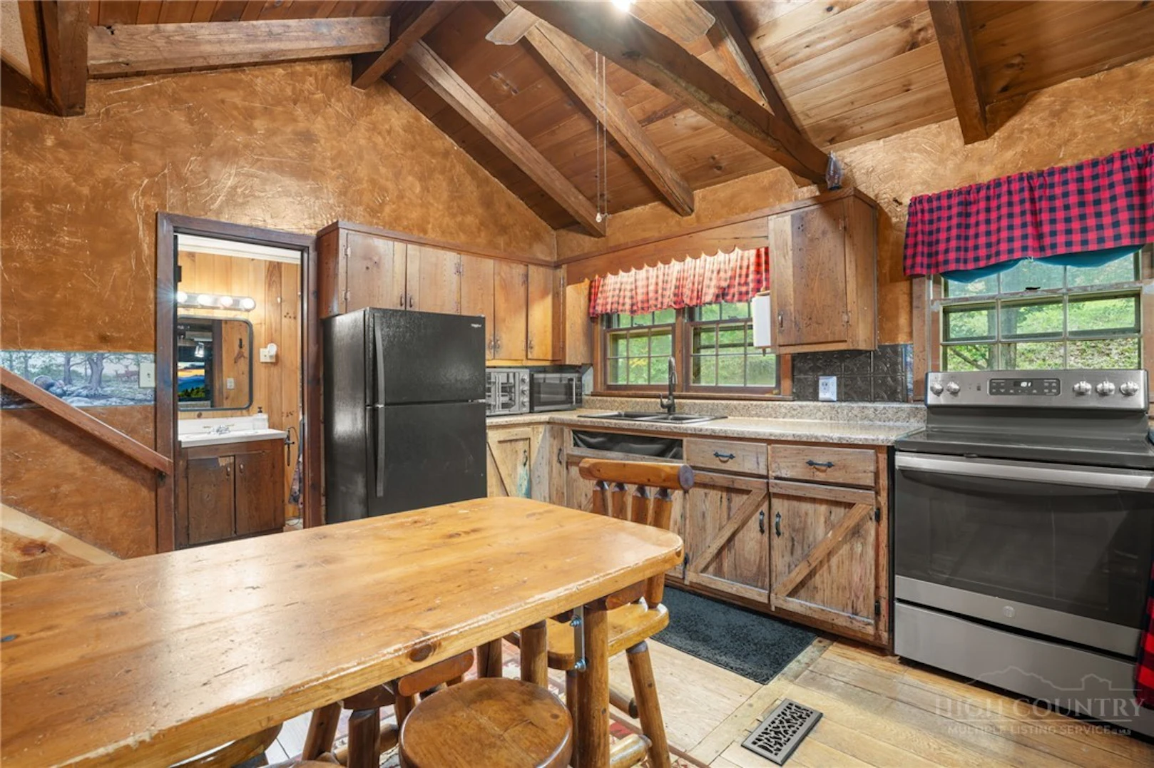 Image number 7 for the current listing