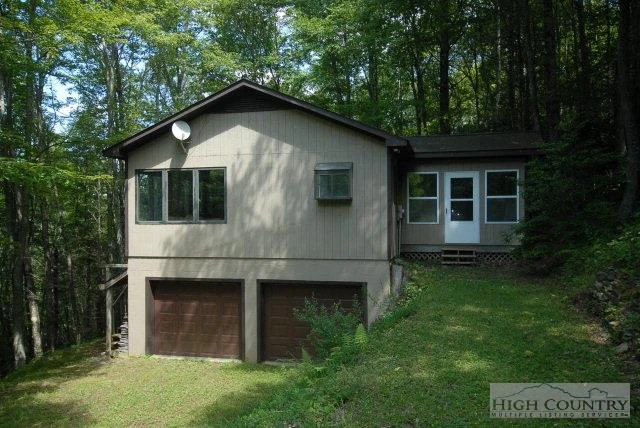 Image number 1 for the current listing