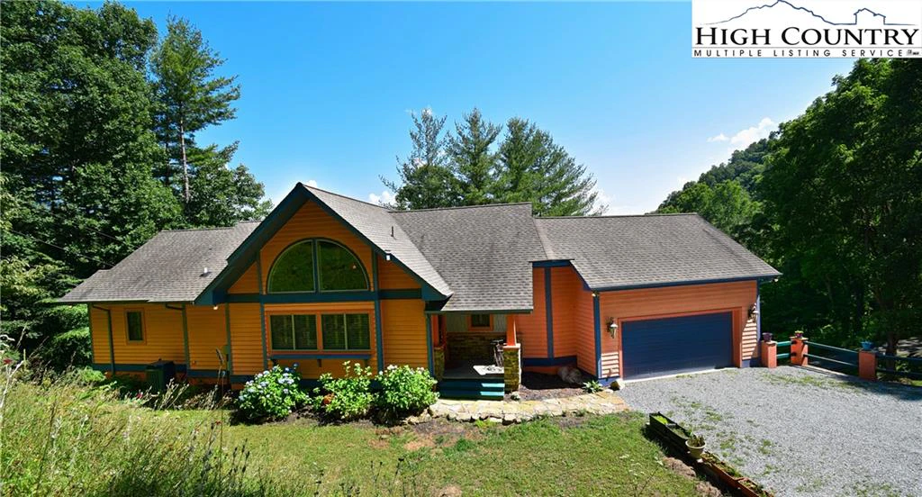 Image number 1 for the current listing