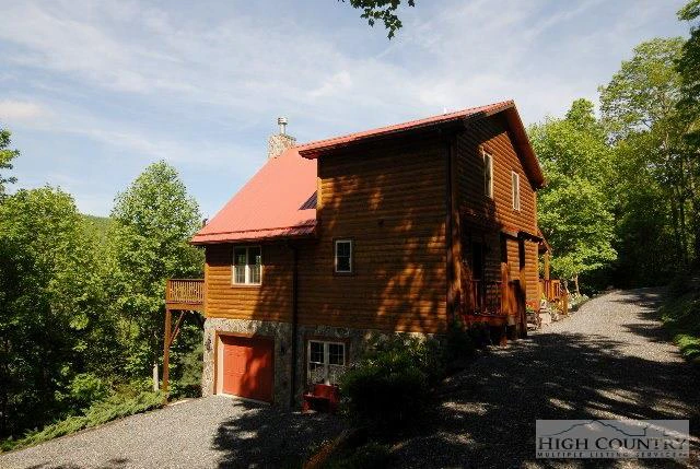 Image number 14 for the current listing