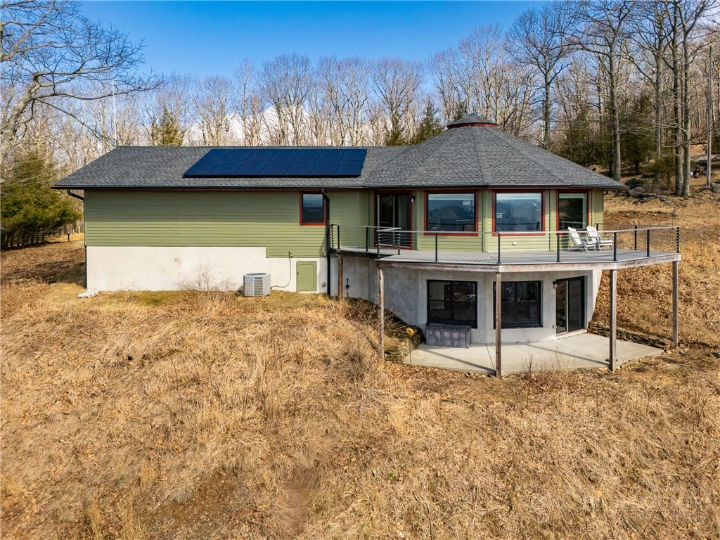 Image number 3 for the current listing