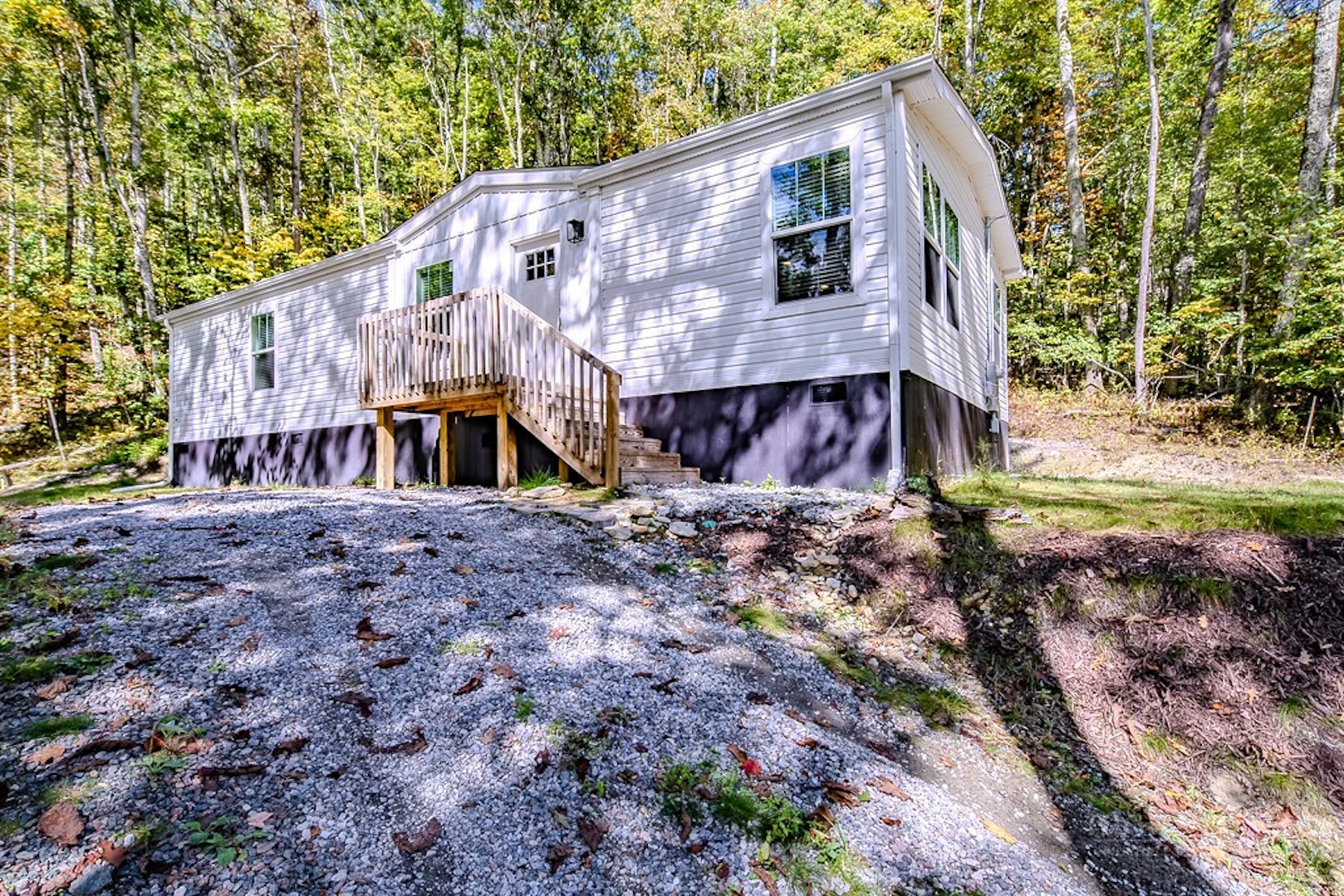 Image number 3 for the current listing