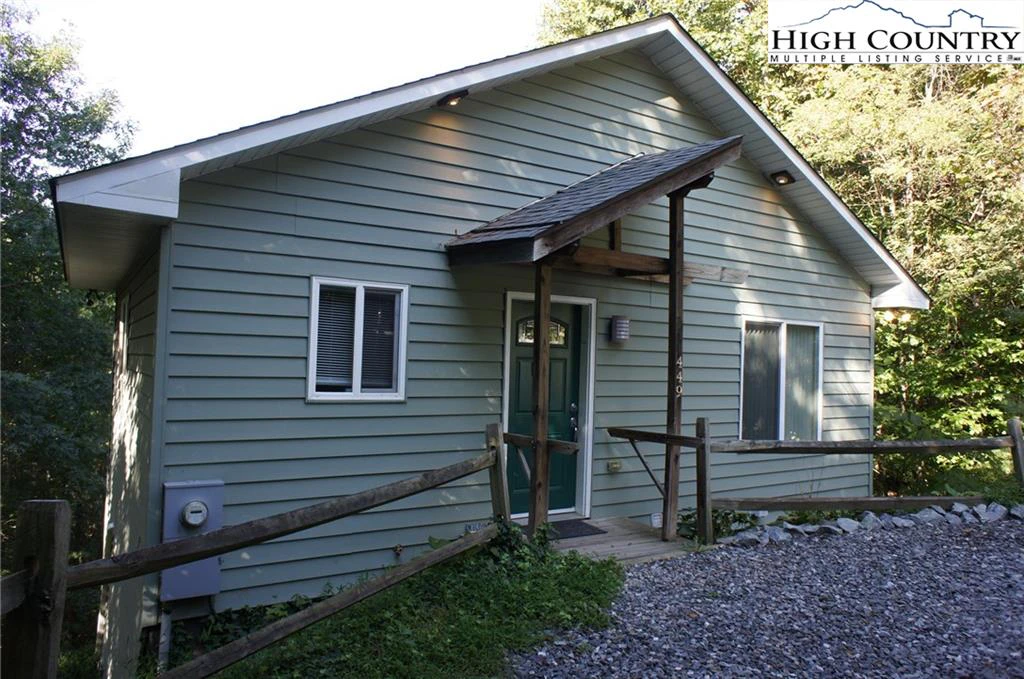 Image number 1 for the current listing