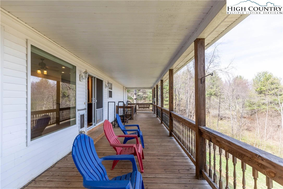 Image number 15 for the current listing