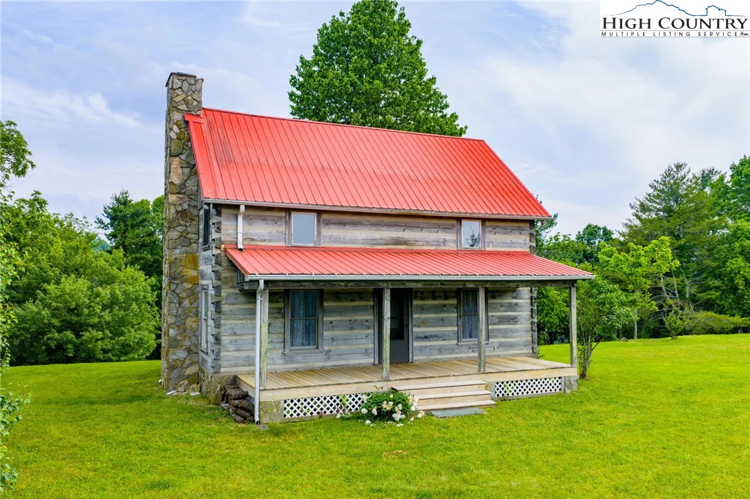 Image number 1 for the current listing