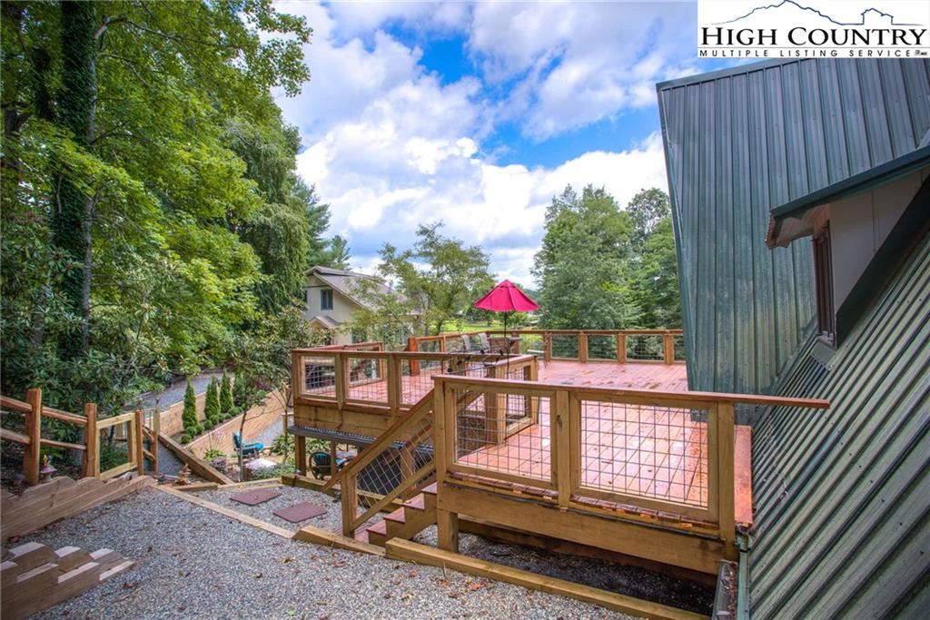 Image number 5 for the current listing