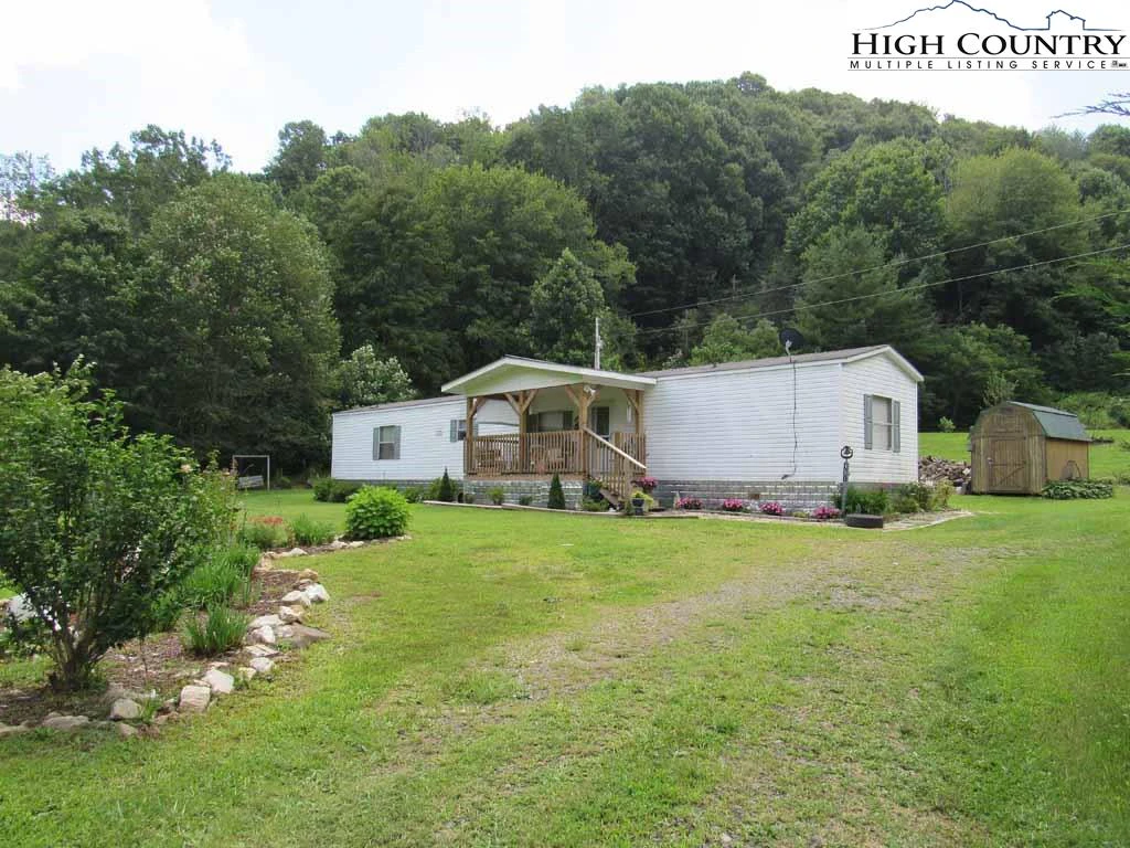 Image number 1 for the current listing