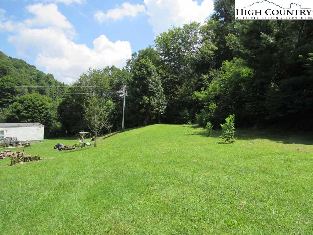 Image number 6 for the current listing