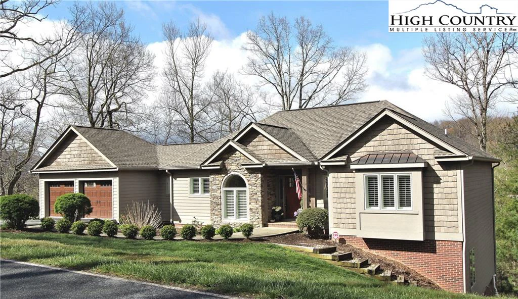 Image number 1 for the current listing
