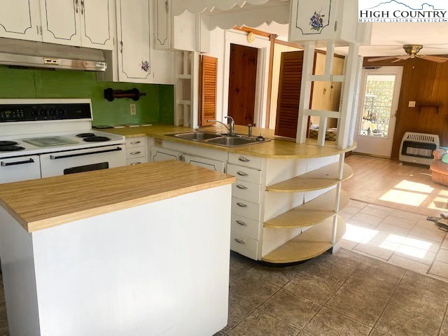 Image number 9 for the current listing