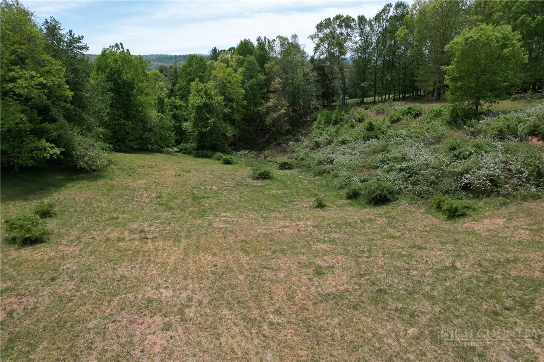 Image number 9 for the current listing