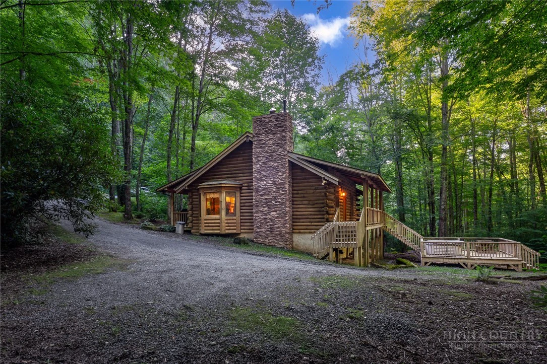 Image number 3 for the current listing