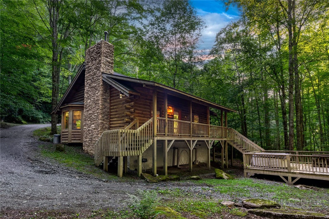 Image number 4 for the current listing