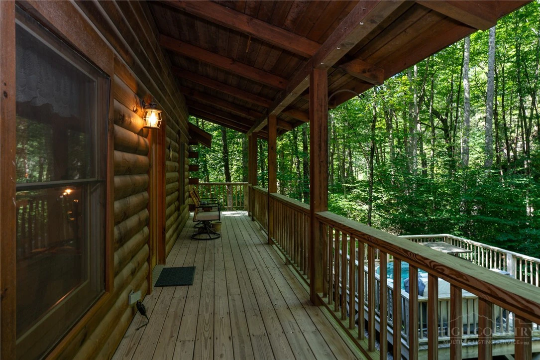 Image number 6 for the current listing