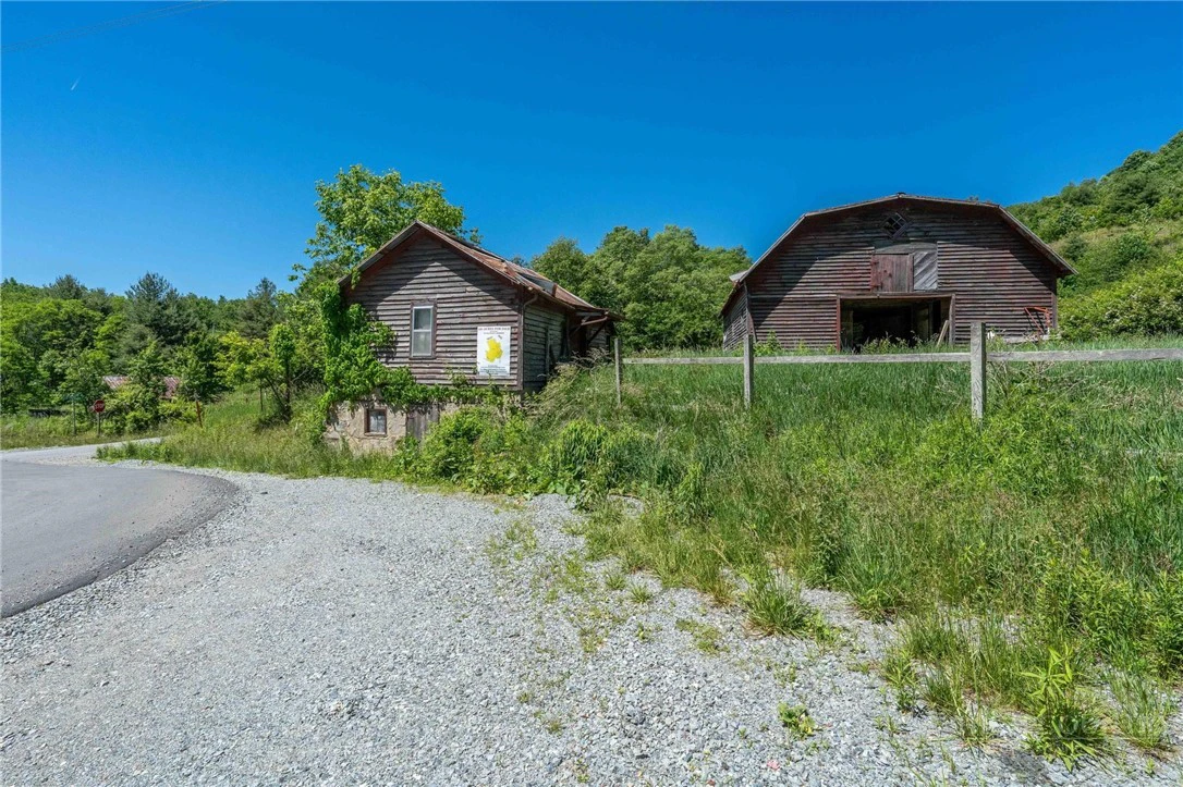 Image number 2 for the current listing