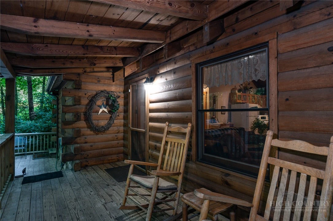Image number 8 for the current listing