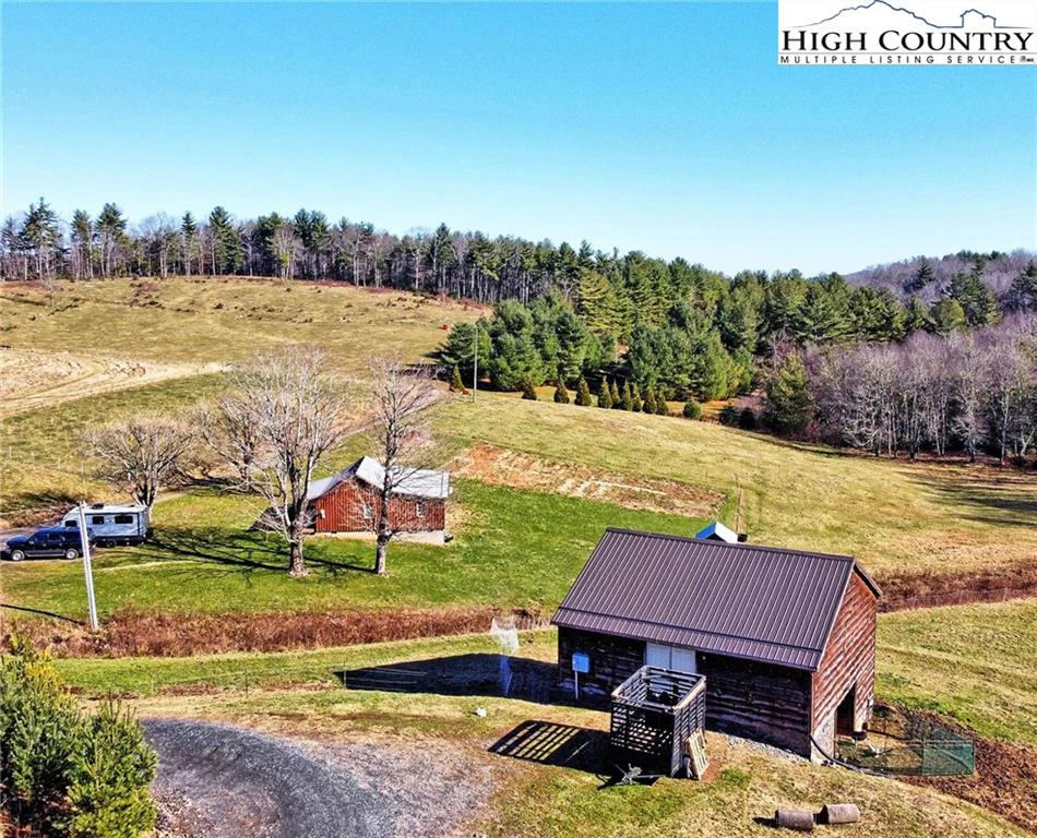 Image number 13 for the current listing