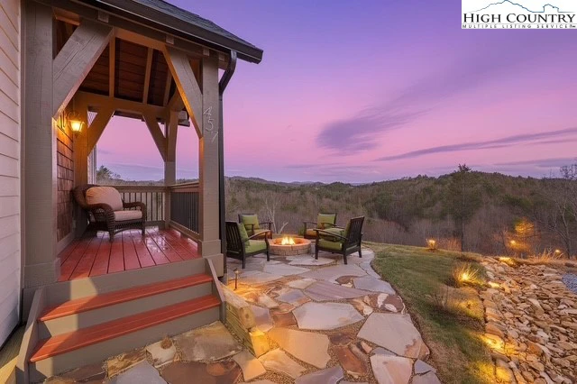 Image number 3 for the current listing