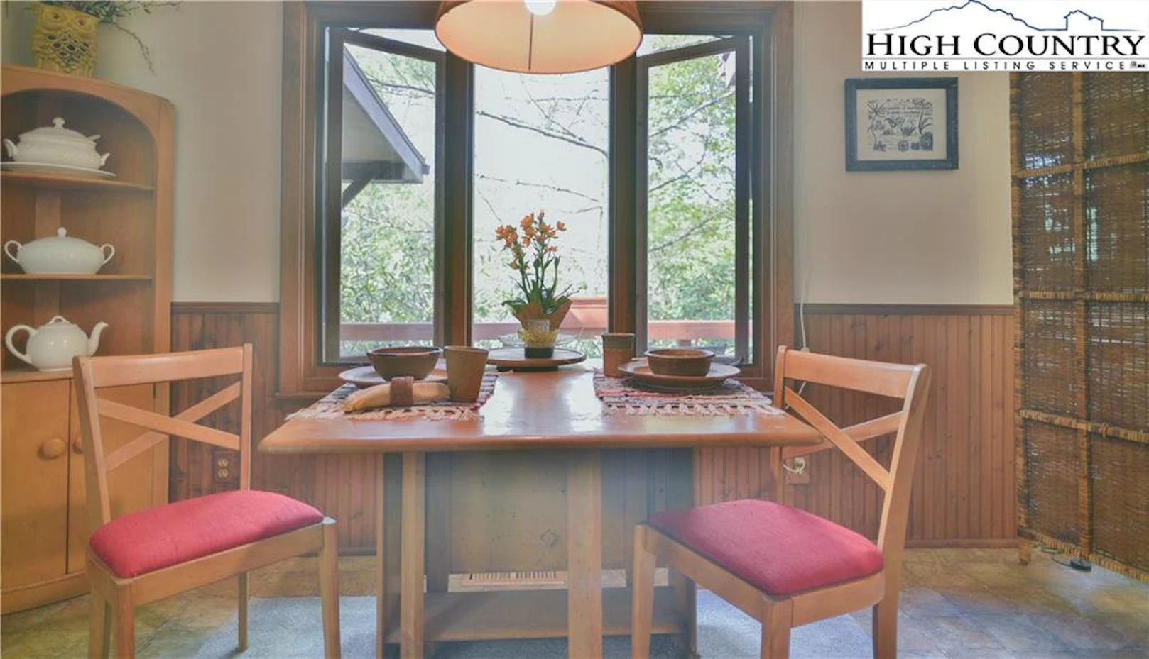 Image number 5 for the current listing