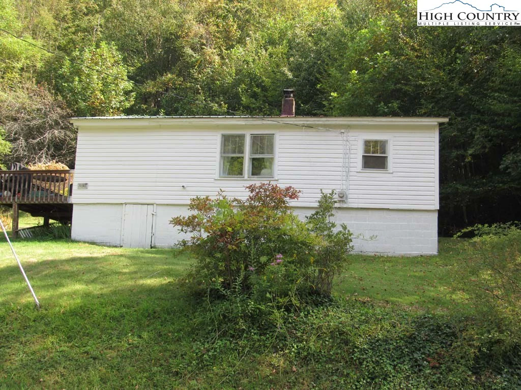 Image number 21 for the current listing