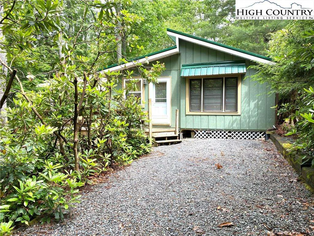 Image number 13 for the current listing