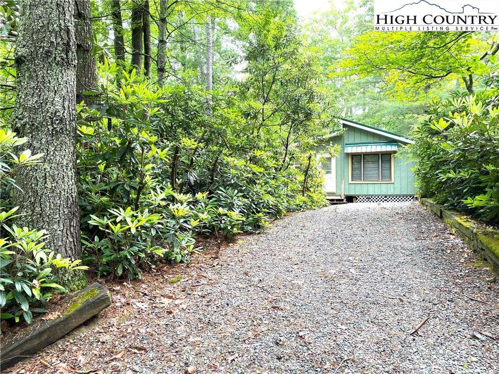 Image number 14 for the current listing