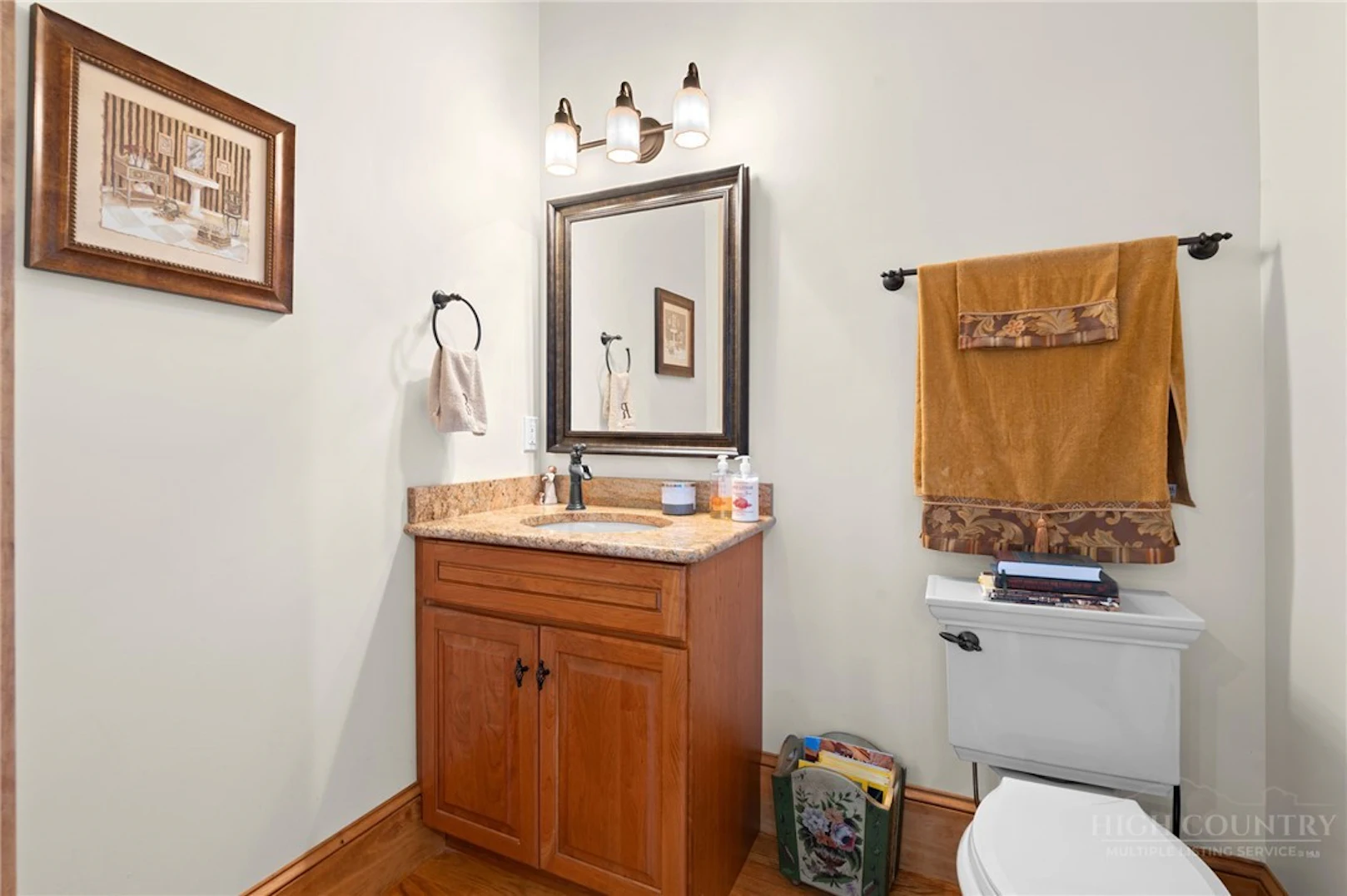 Image number 18 for the current listing