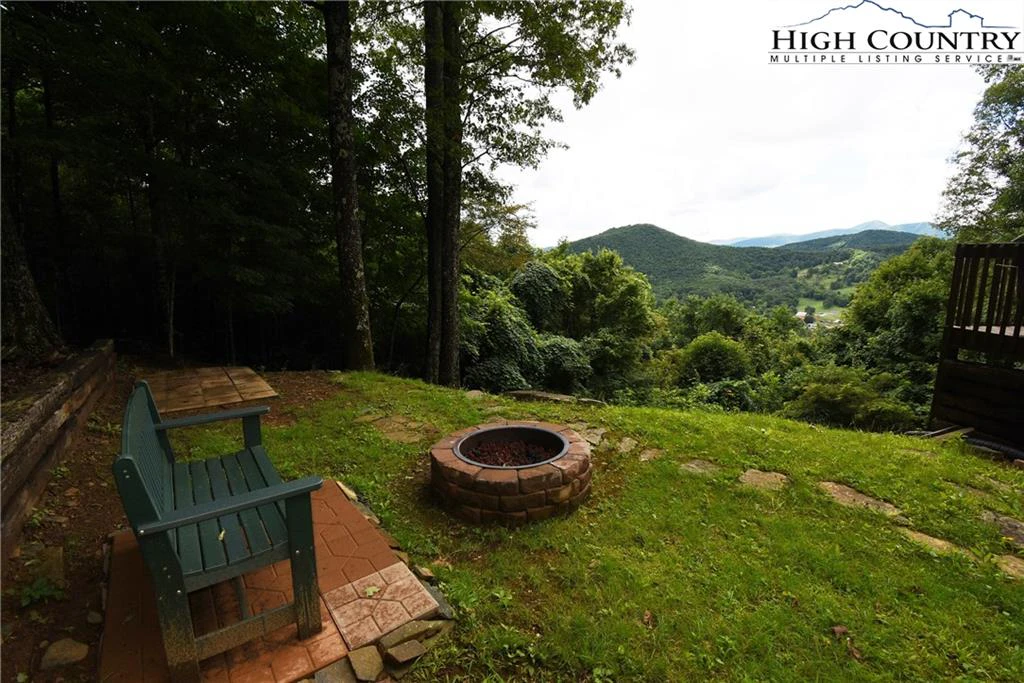 Image number 21 for the current listing