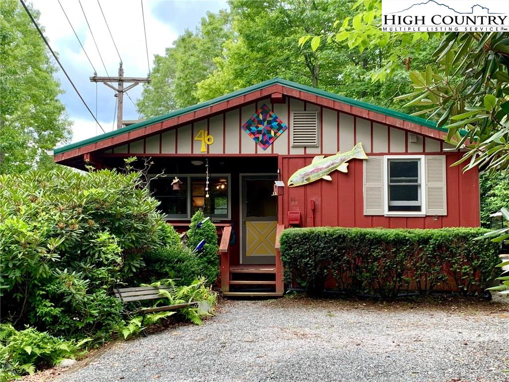 Image number 1 for the current listing