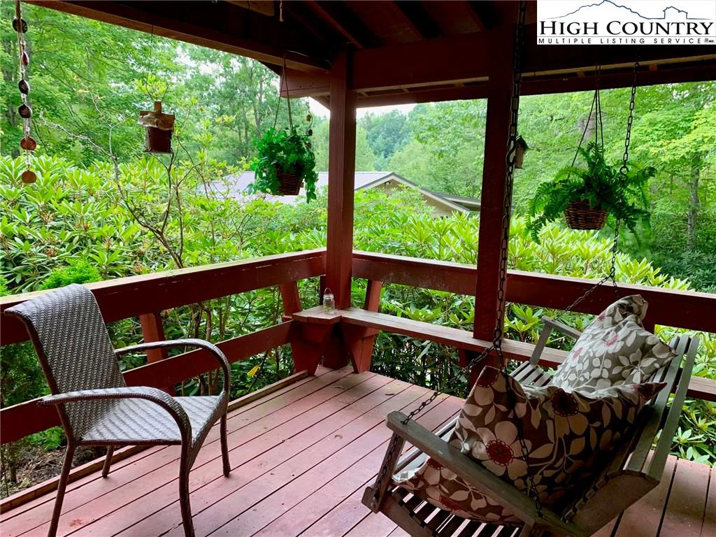 Image number 5 for the current listing