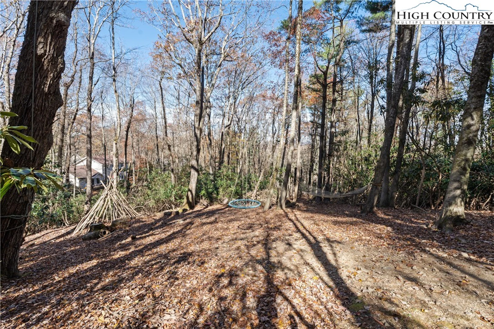 Image number 18 for the current listing