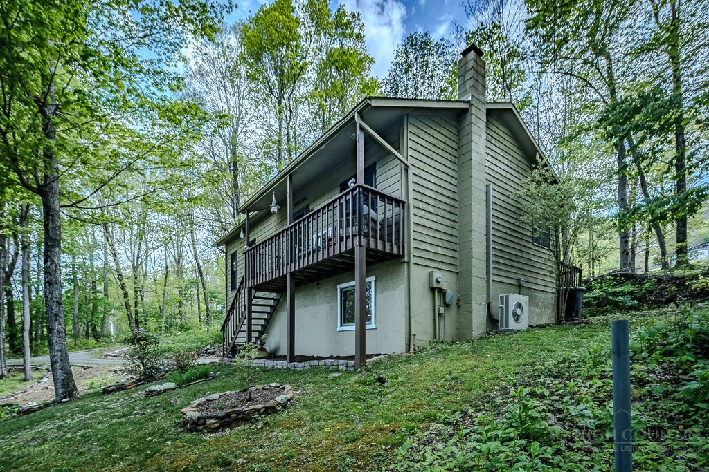 Image number 21 for the current listing