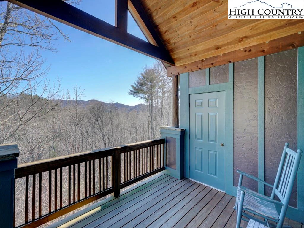 Image number 5 for the current listing