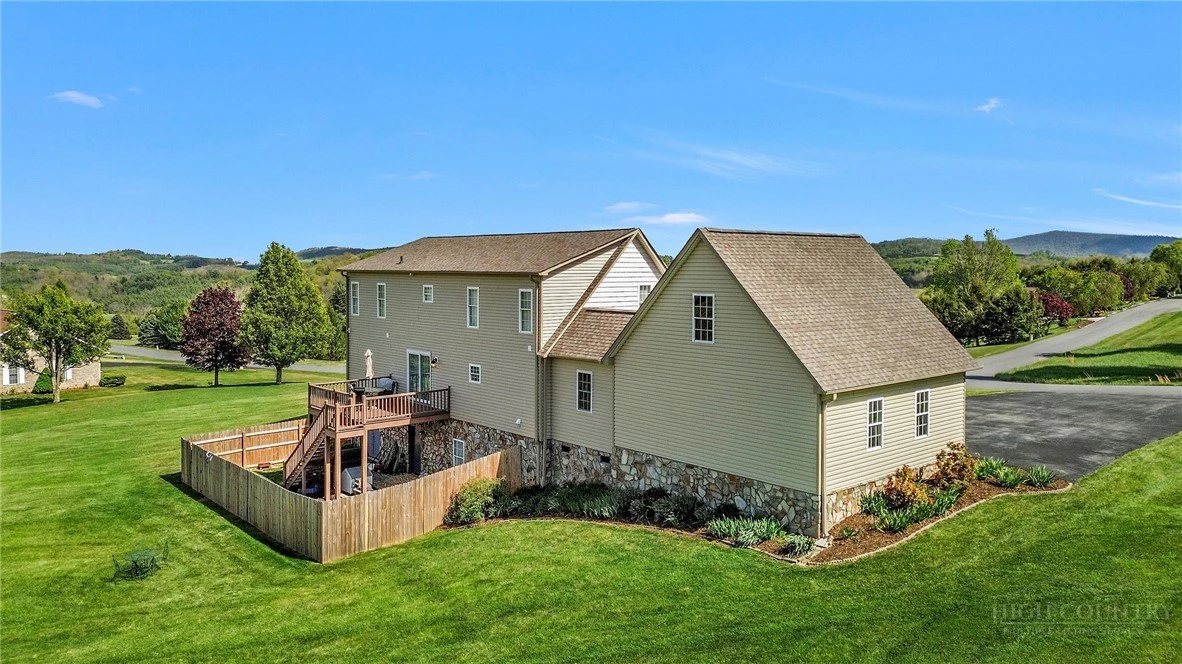 Image number 20 for the current listing