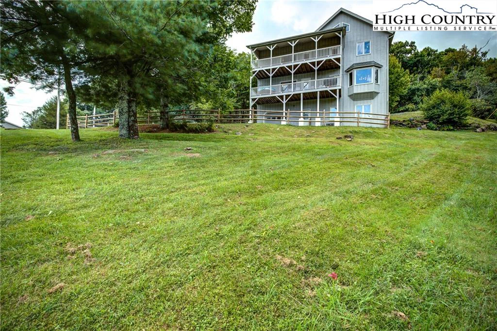 Image number 19 for the current listing