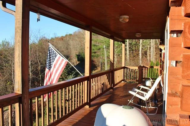 Image number 3 for the current listing