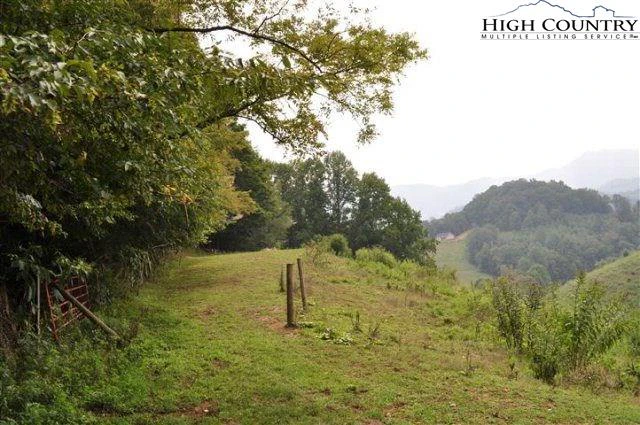 Image number 7 for the current listing