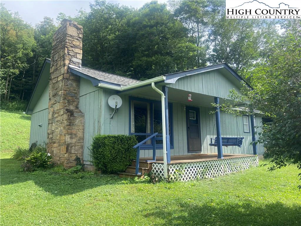 Image number 16 for the current listing